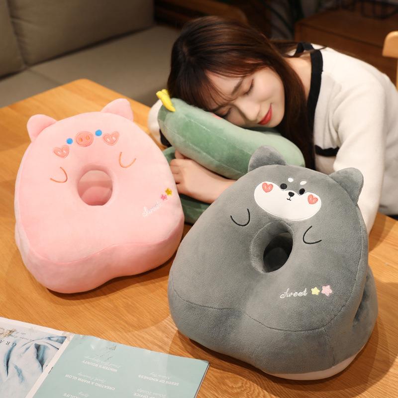 午睡枕学生趴睡女生睡觉抱枕冰丝绒两用午休枕办公椅头枕趴睡枕头