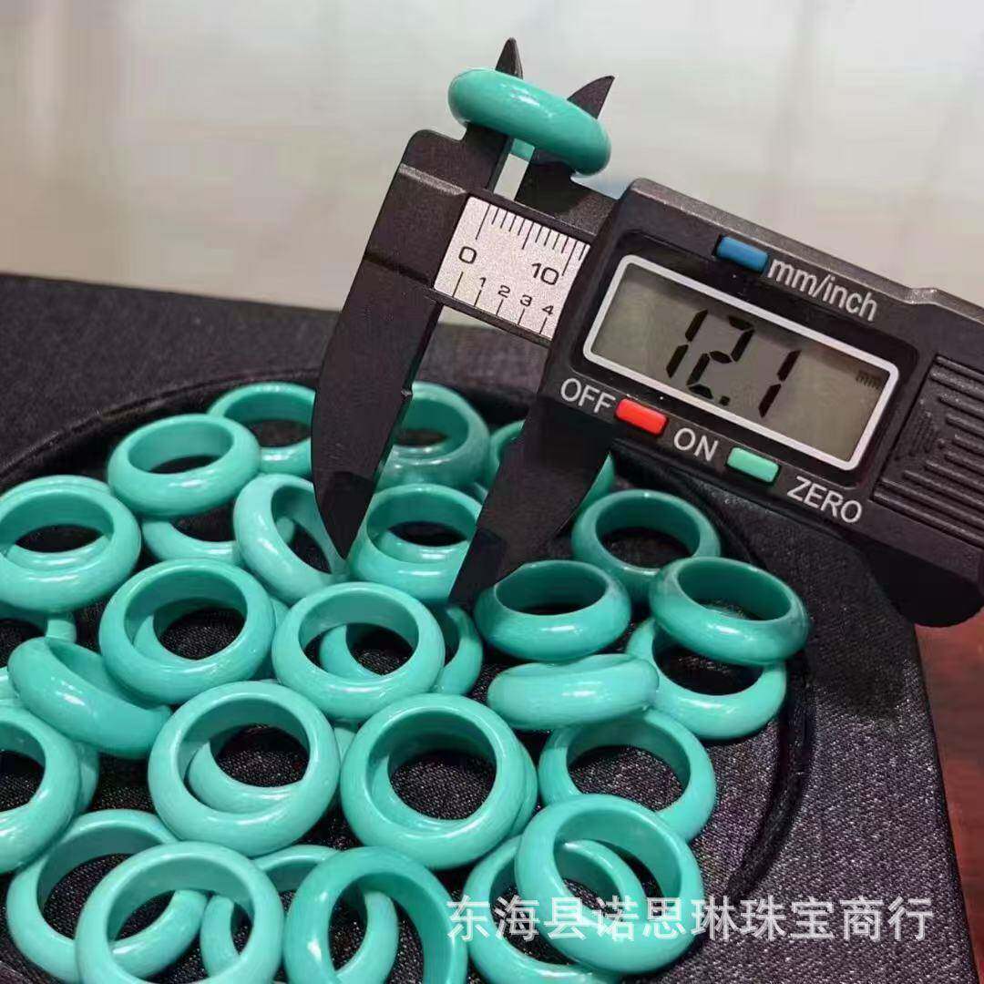 高瓷松石跑环跑圈戒圈直播货源菱镁矿戒指环文玩金刚佛珠配饰