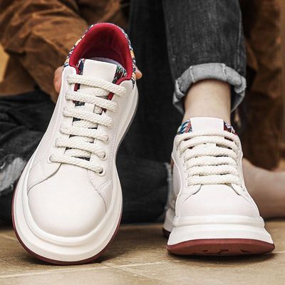 小白鞋男款冬季2025新款青少年厚底增高白色运动鞋防滑软底平板鞋