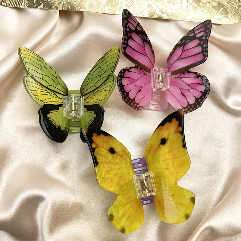 高颜值超仙仿真立体蝴蝶抓夹韩式气质亚克力发夹新款出游汉服发饰