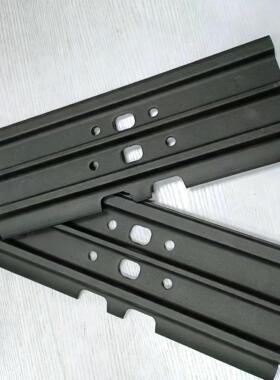 矿山加厚链板怪手链条履带板工程车卡特挖土机E320E200BE325E330