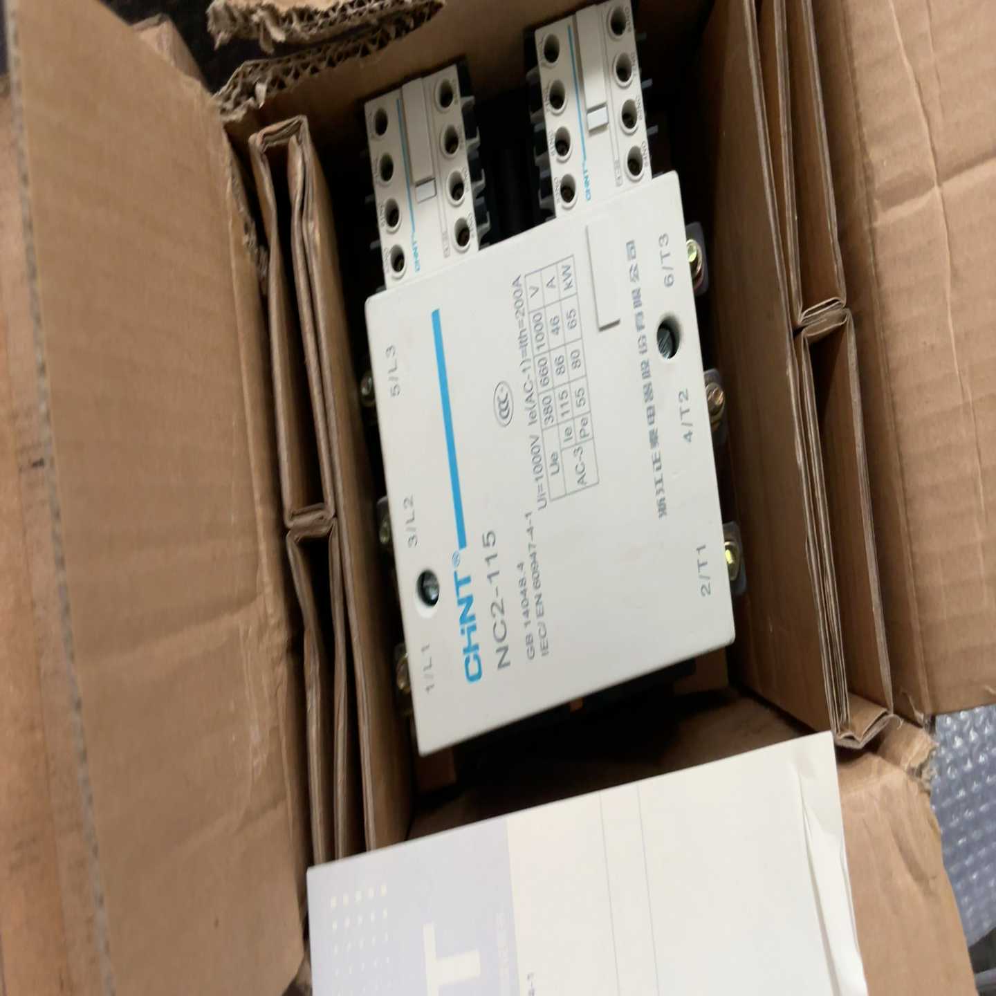 正泰NC2-115交流接触器全新未用实物如图220V-议价