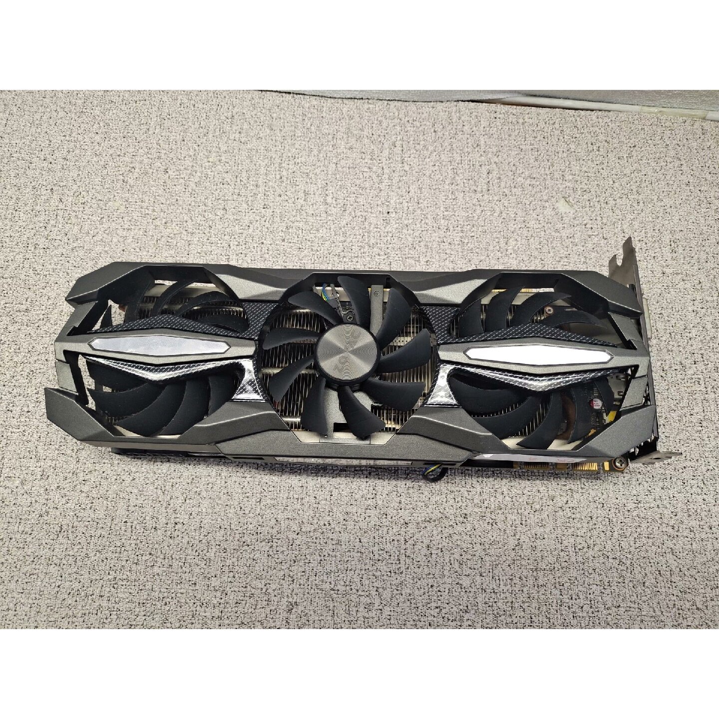 议价索泰GTX1080 8G至尊 plus   显卡 实物拍摄