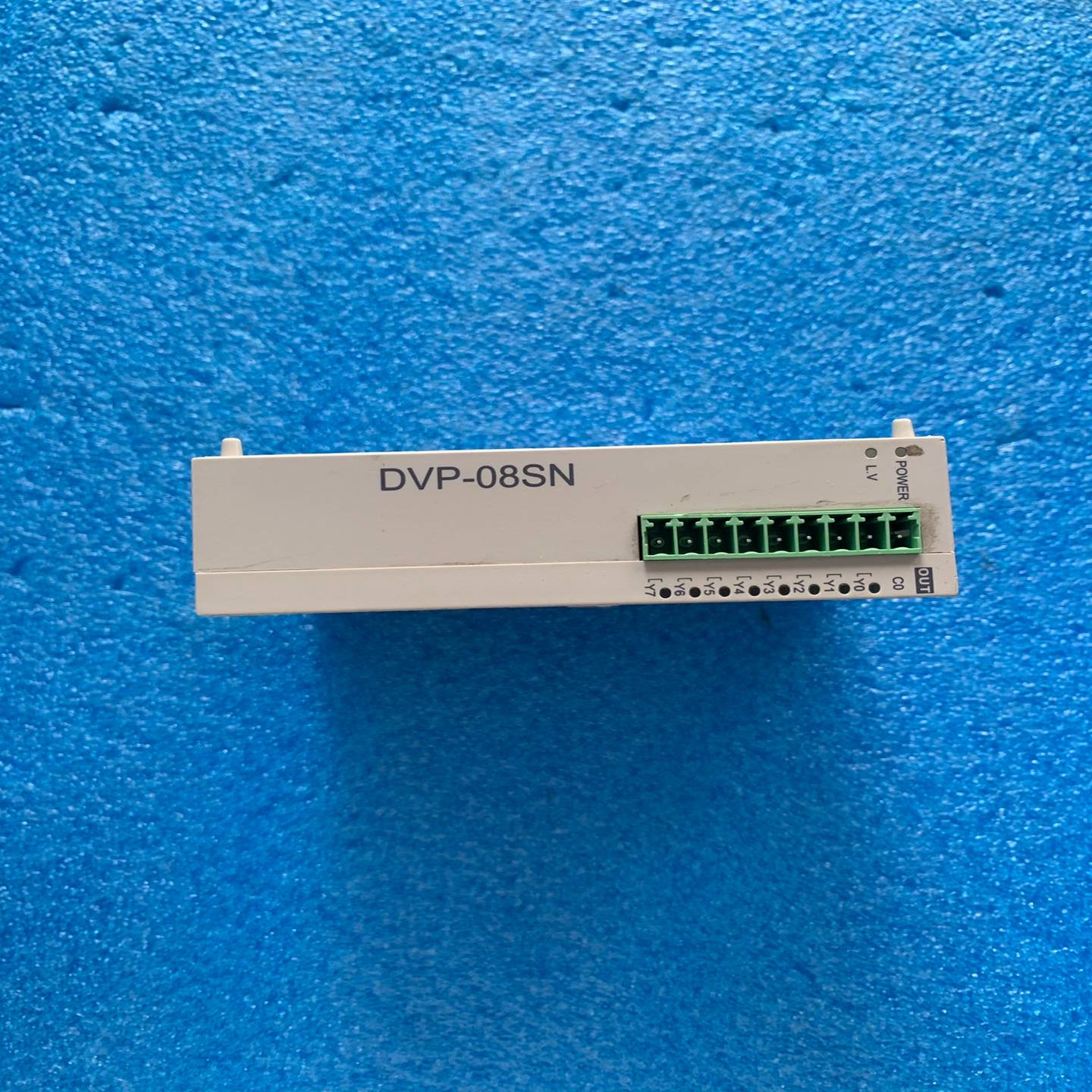 询价台达DVP08SN11T数字量扩展模块，成色如图所示，功能包~可