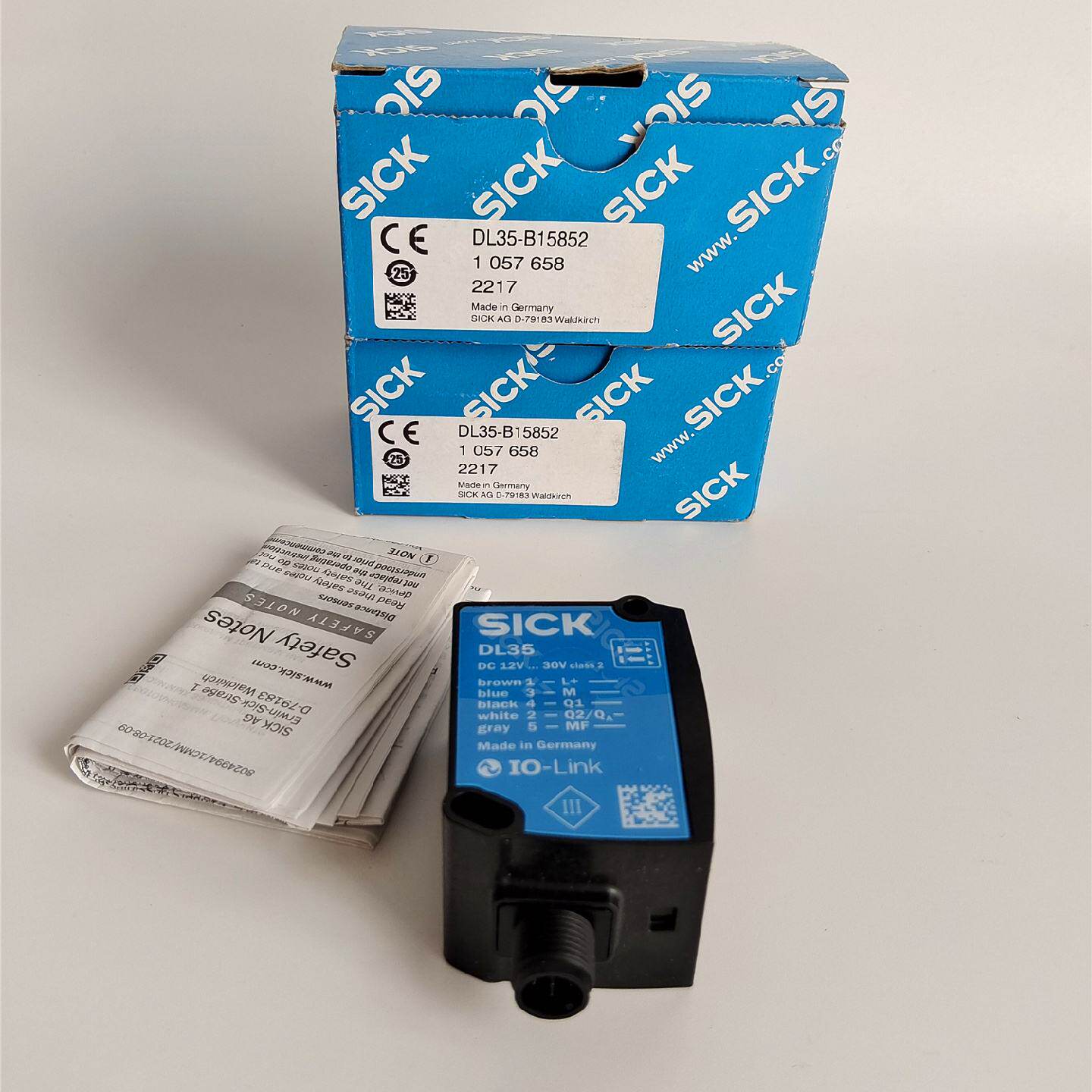 议价DL35-B15852 SICK中程距离感测器1057658全新原装正品*3月现