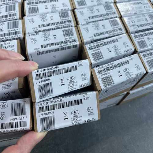 CPU 1211C 6ES7211-1BE40-0XB~询价