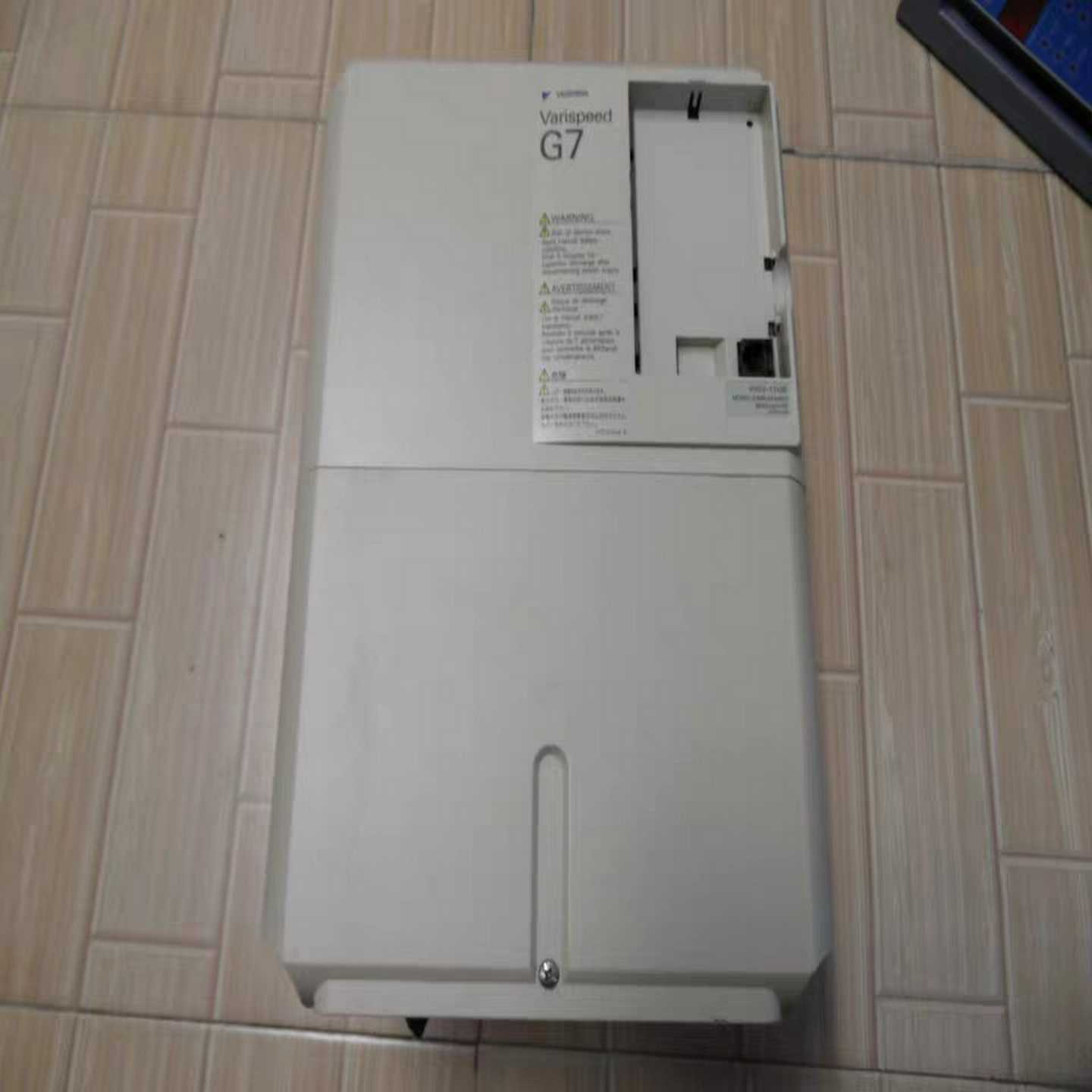 【议价】安川变频器CIMB-G7A401111KW3适用
