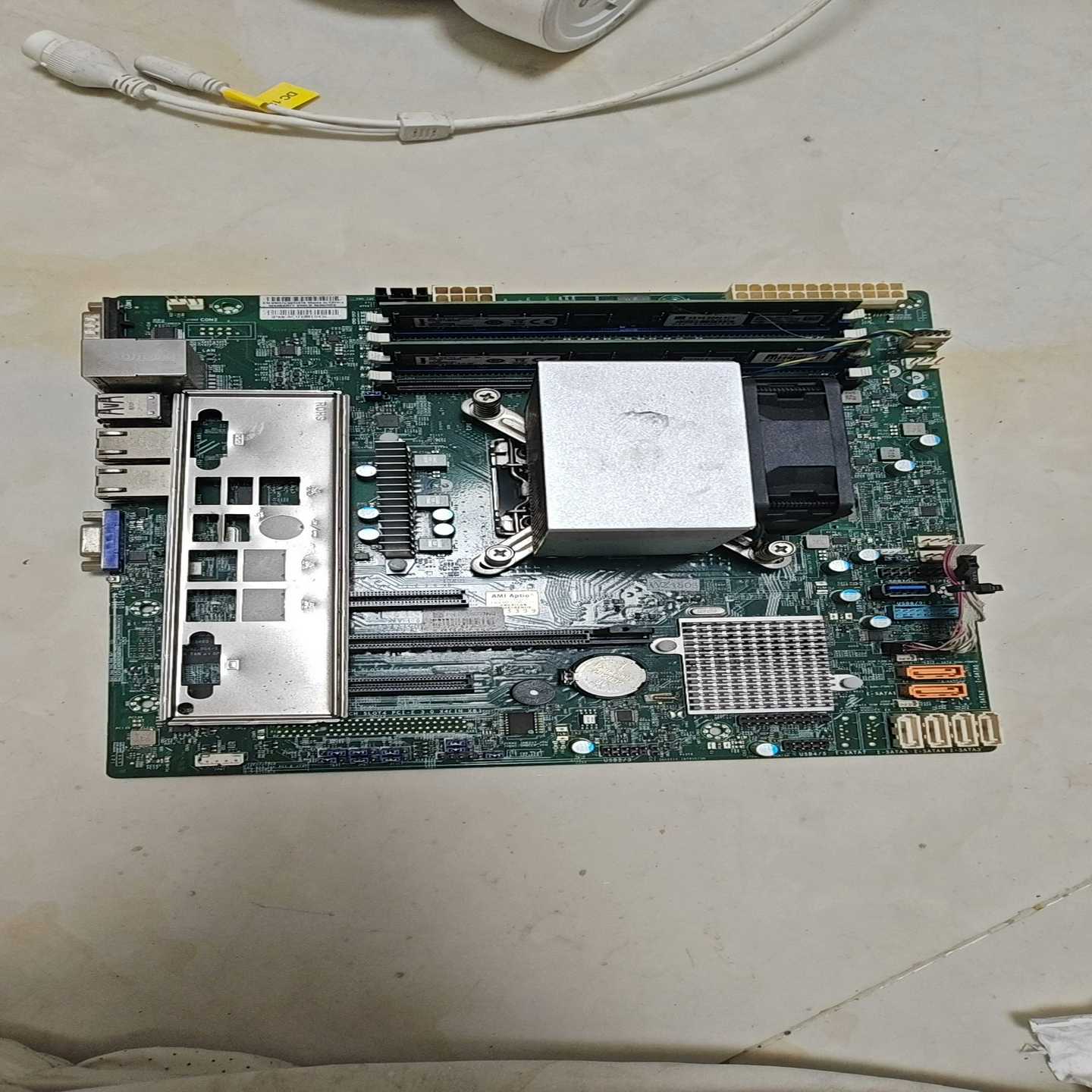 （议价）超微X11SSL-F服务器主板。有两根8g的条子还CP