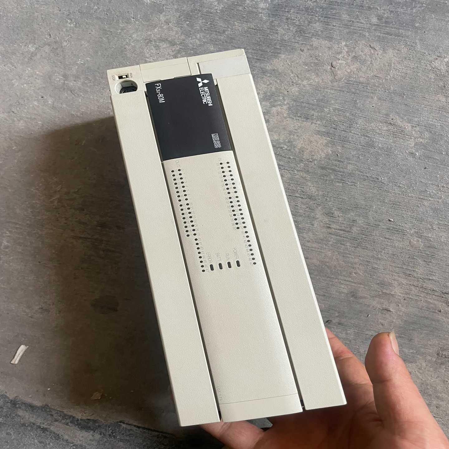 三菱PLC FX3U-80MR/ES-A，成色如图，功能（地坛设备）