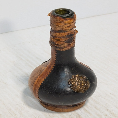 RareVtgLeatherWrappedDecanter,Caribbean,ColonialStyle