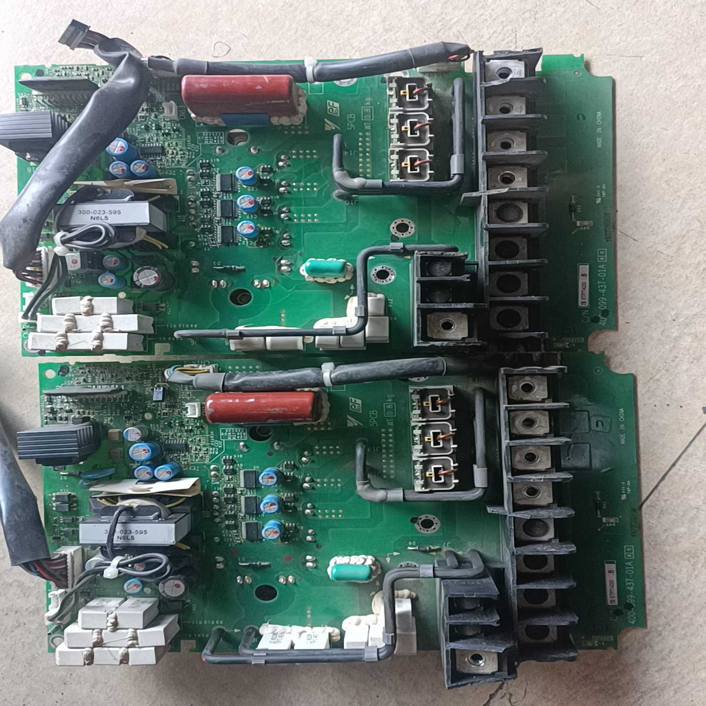 安川V1000 11KW驱动板ETP714250带模块--议价商品