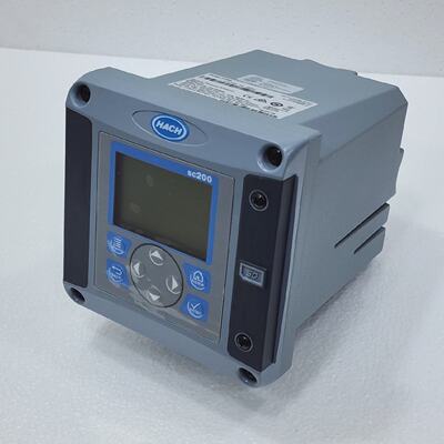 HACH LXV404.99.00551 Modelo SC200 Controlador Universal De 2