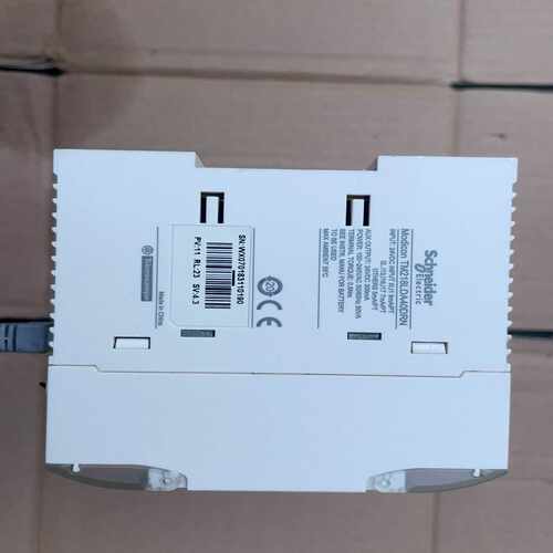 PLC，型号TM218LDA40DRN，实物图。~询价