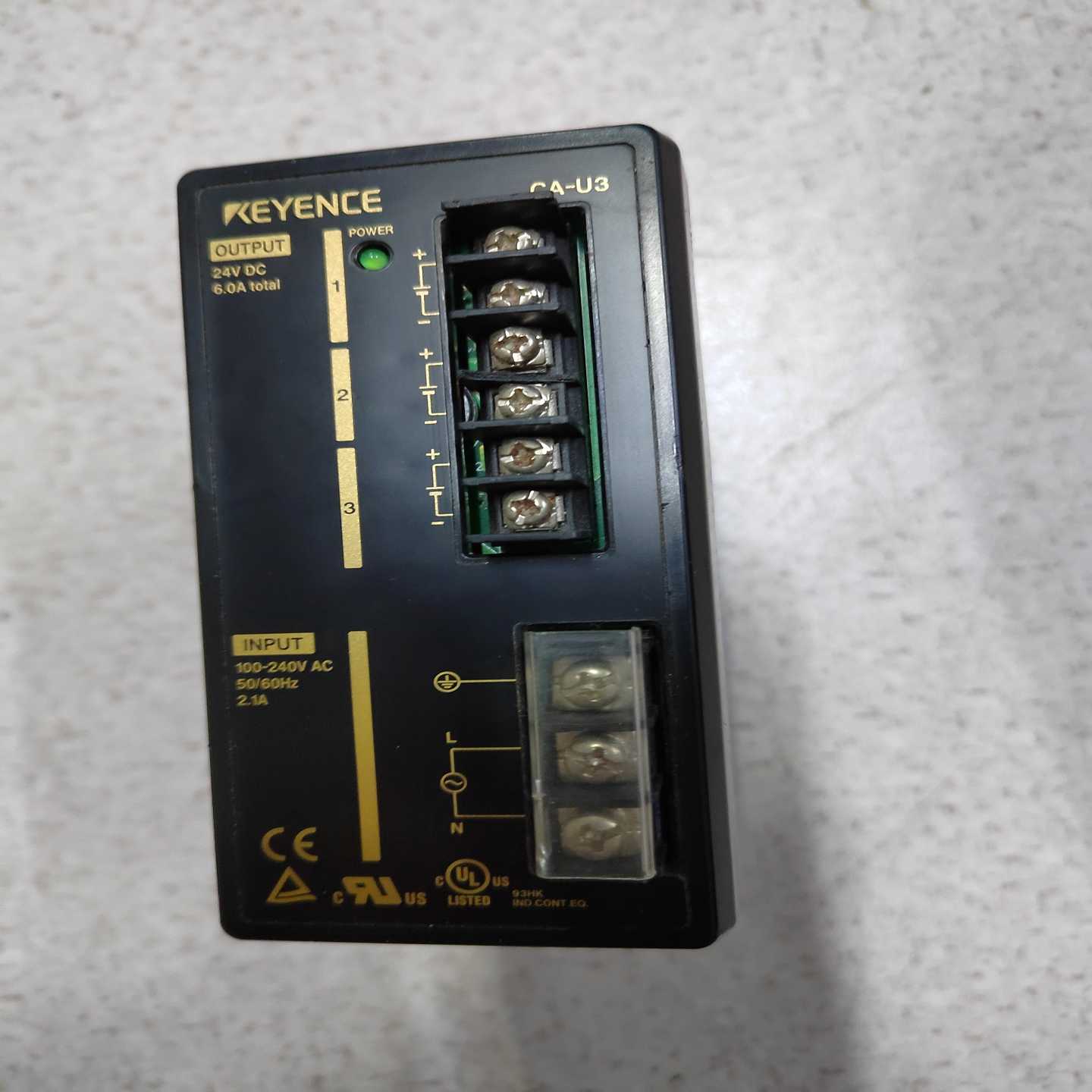 CA-U3基恩士电源DC24V，6.0A,成色如图功能，议价