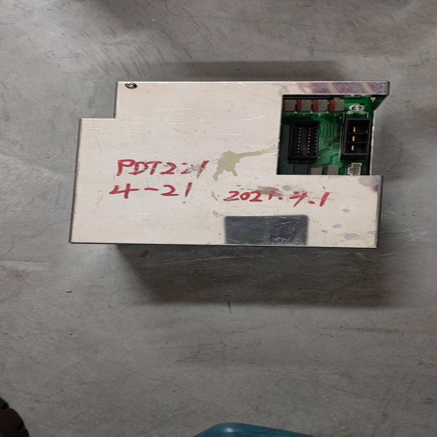 议价RKC Instrument REX-B879-CS2 Te