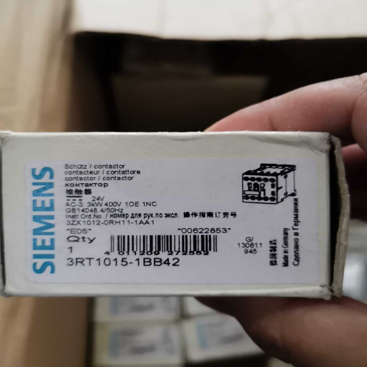 西门子断路器3RT1015-1BB42，全新原装2个--议价商品