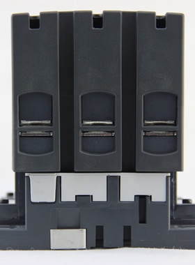 厂家直销银触点交流接触器CJX2-D115115A三相接触器可定制