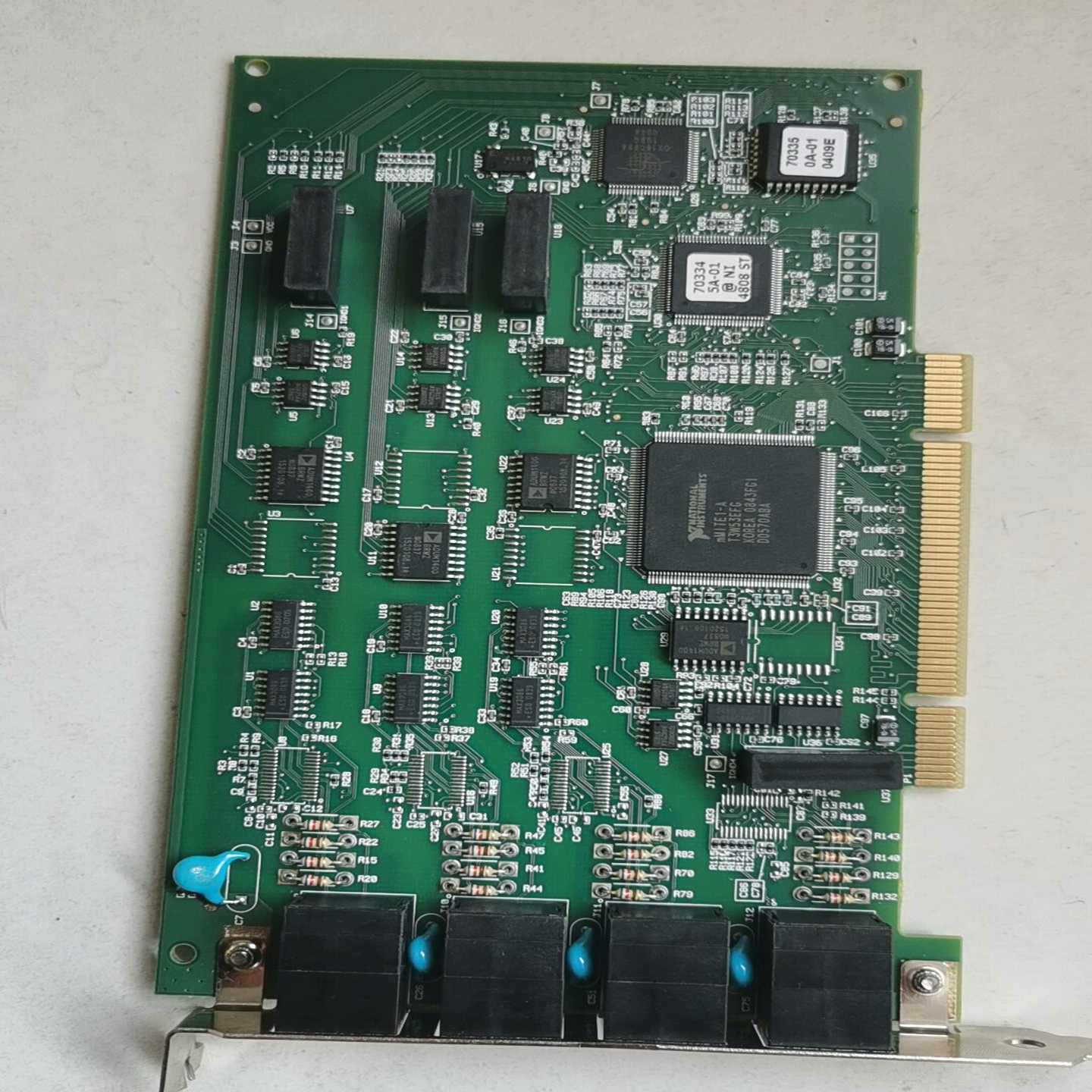 新到几片NIPCI-8433／4。PCI-8433／2，PC