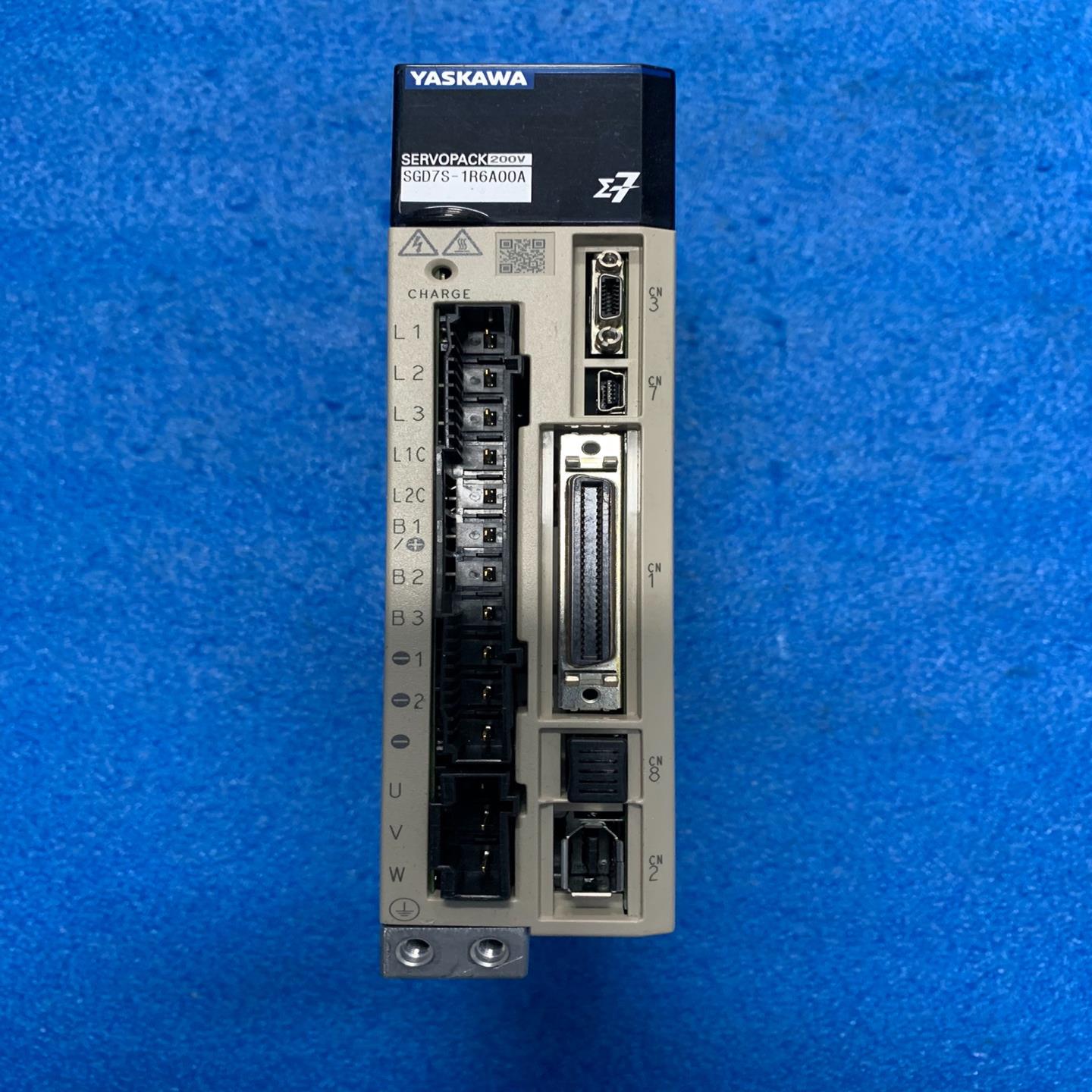 安川七系驱动SGD7S-1R6A00A，正常件，功能询价