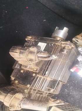 安川SGMGH-09ACA6C带抱阀伺服电机，安川2系0.8--议价商品