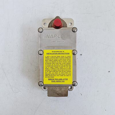 Namco Controls EA18031302 SnapLock Limit Switch