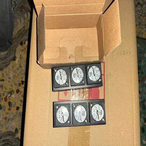 (议价)阀门定位器压力表模块6DR4004-2M，仓底货，