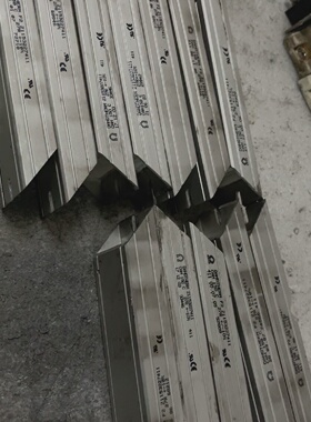 溢价-ABB电阻27r3r3