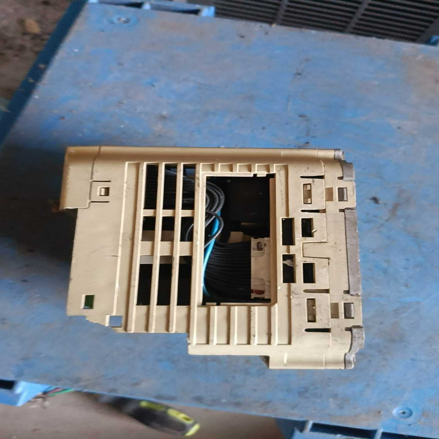 咨询-安川V1000变频器