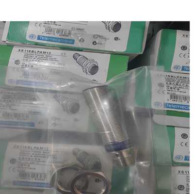 （议价）电感式接近开关XS118BLPAM12，法
