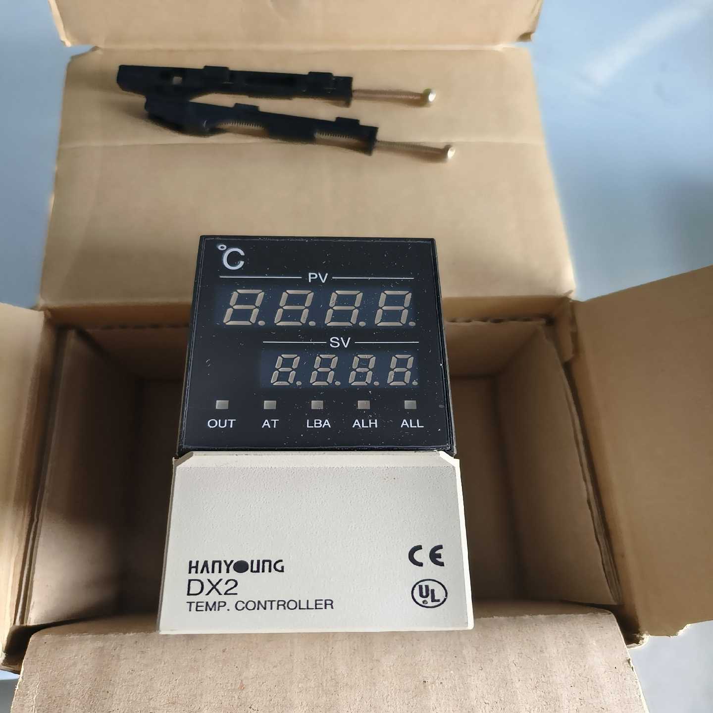 韩荣温控器DX2-PMWNR温控器，全新未使用，便宜出售--议价商品