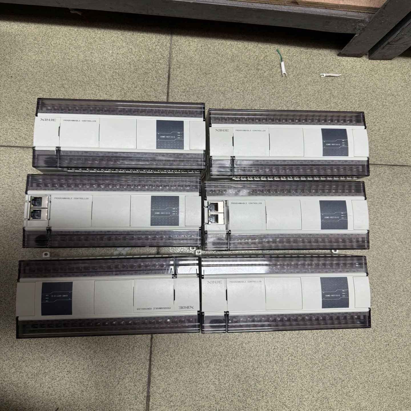 信捷PLC，型号XDME一60T10一E成色九五新，功能正常--议价商品