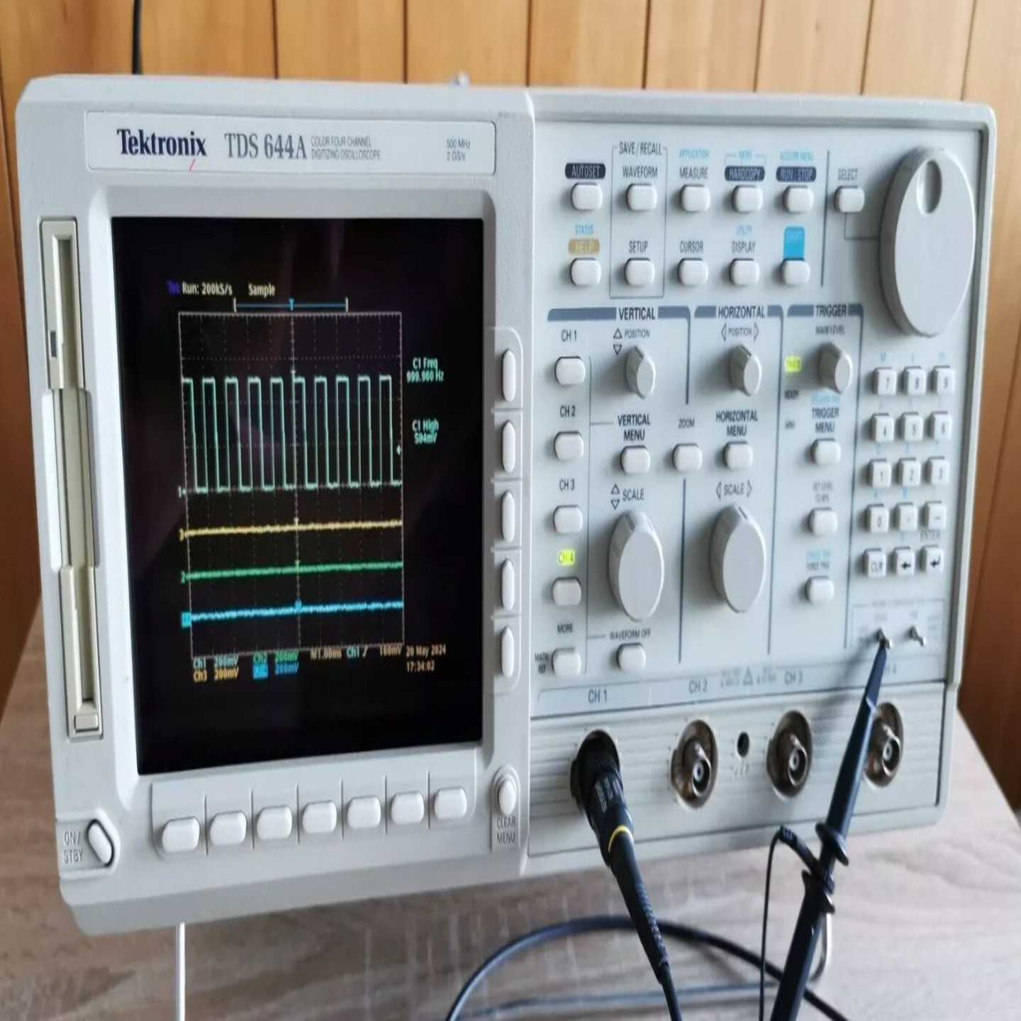 TektronixTDS644A500MHz2GS/s(亚飞商行）