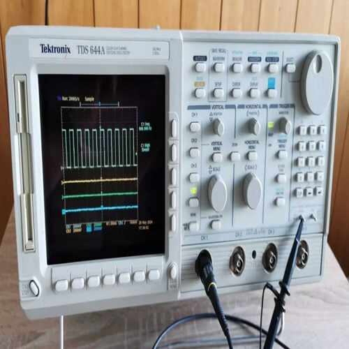 【星慕电子】Tektronix TDS644A 500MHz 2GS/s