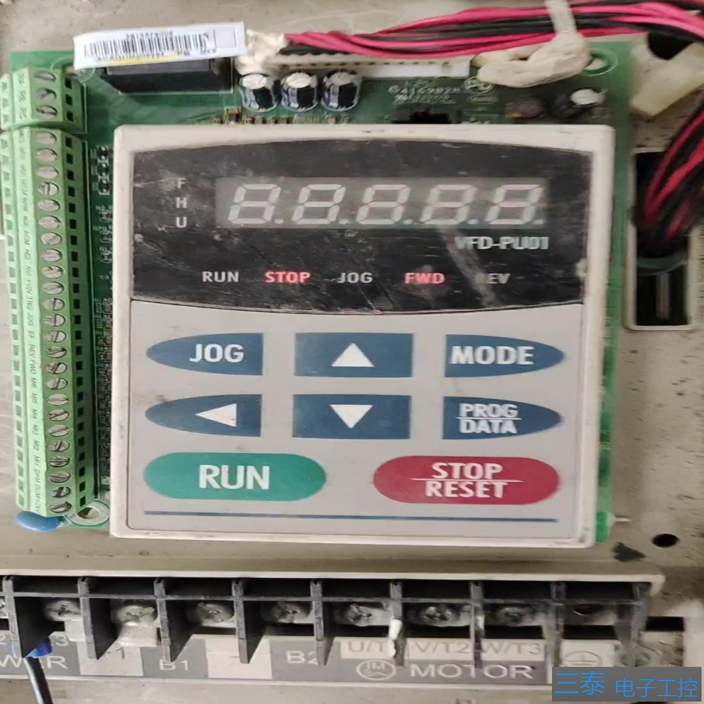 台达变频器VFD110B43A VFD-B 380V 坏的，议价