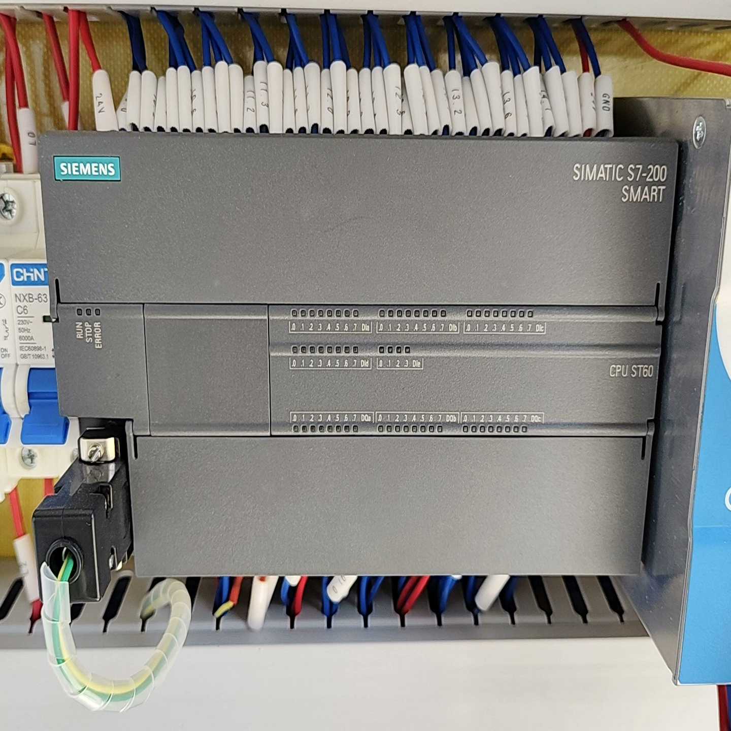 西门子S7-200SMARTPLC，型号CPUST60--议价商品