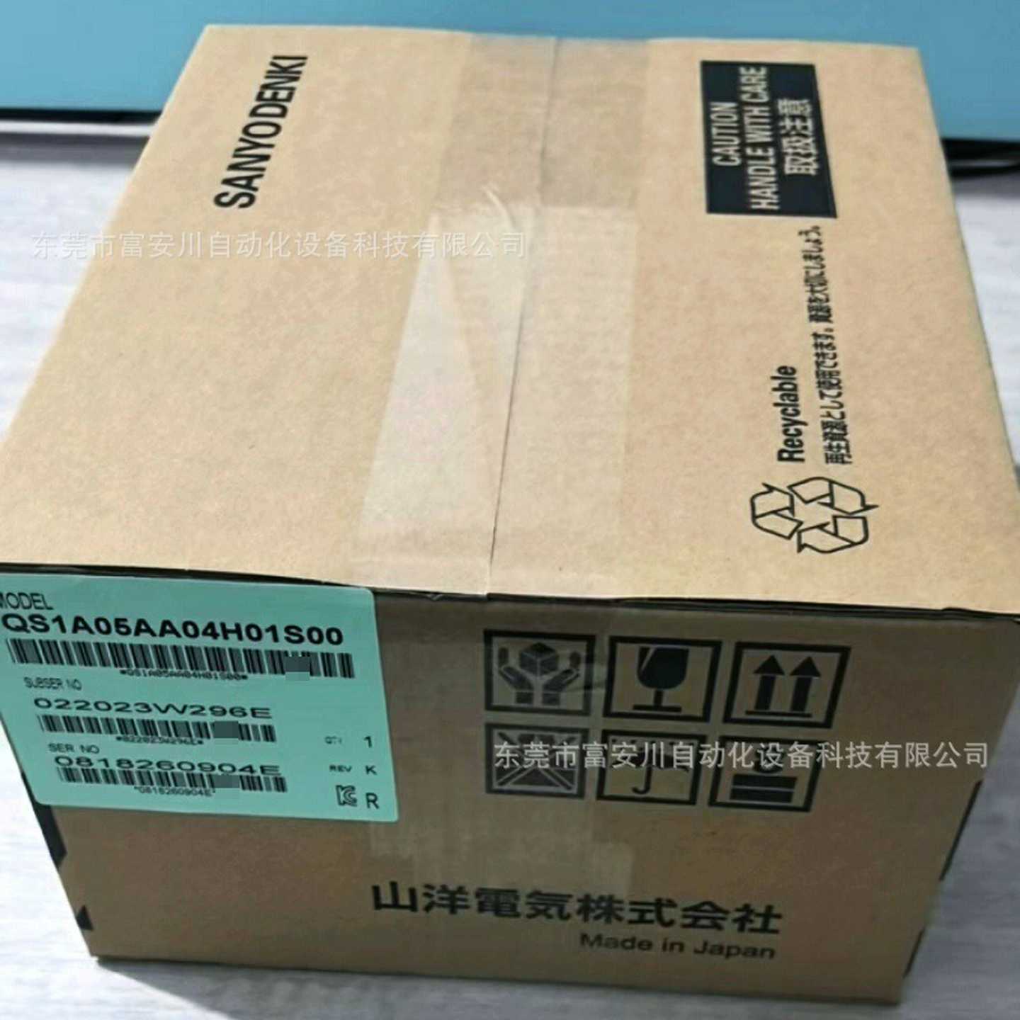 SANYO/Q1AA1Z0200DXS00M电机Q1AA10150D全新现货议价出售