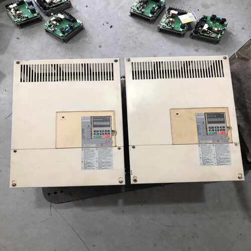 (询价)安川变频器 CIMR－AB4A0139AAA 75KW/55
