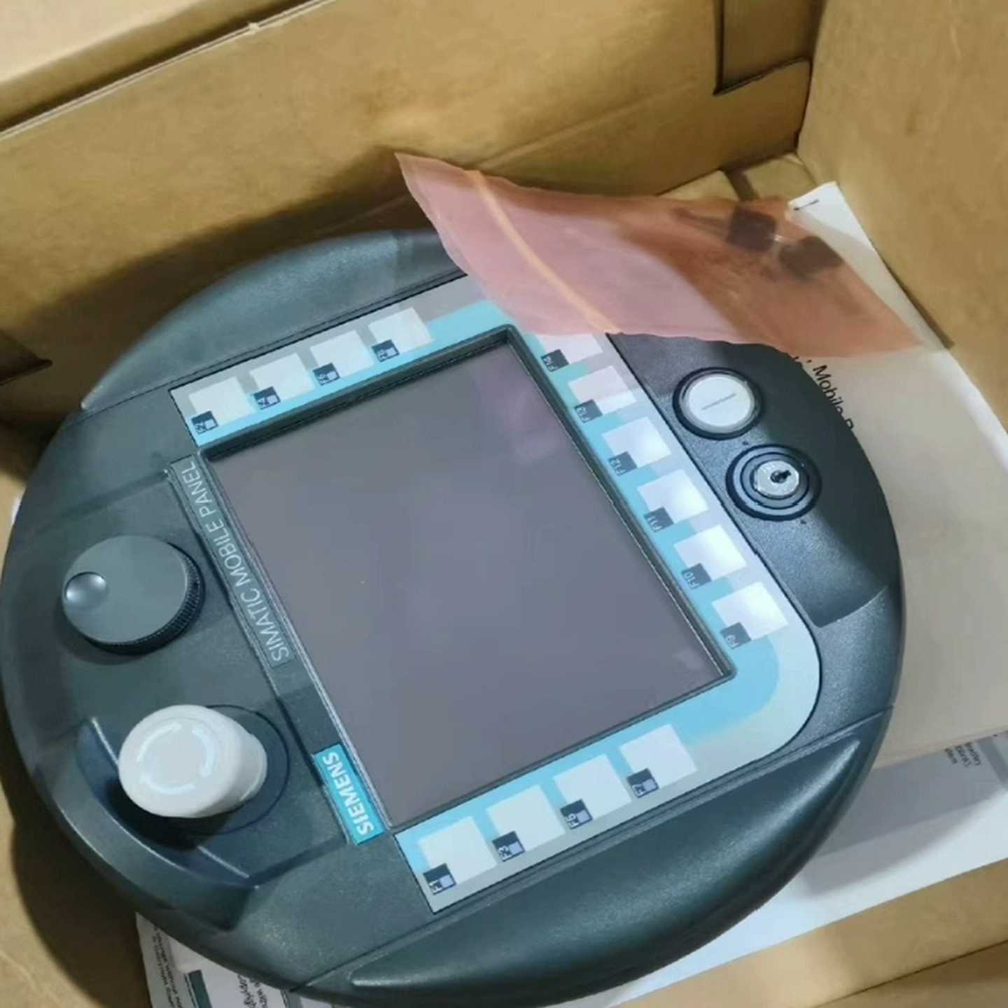 6AV6645-0AC01-0AX0西门子触摸屏--议价商品