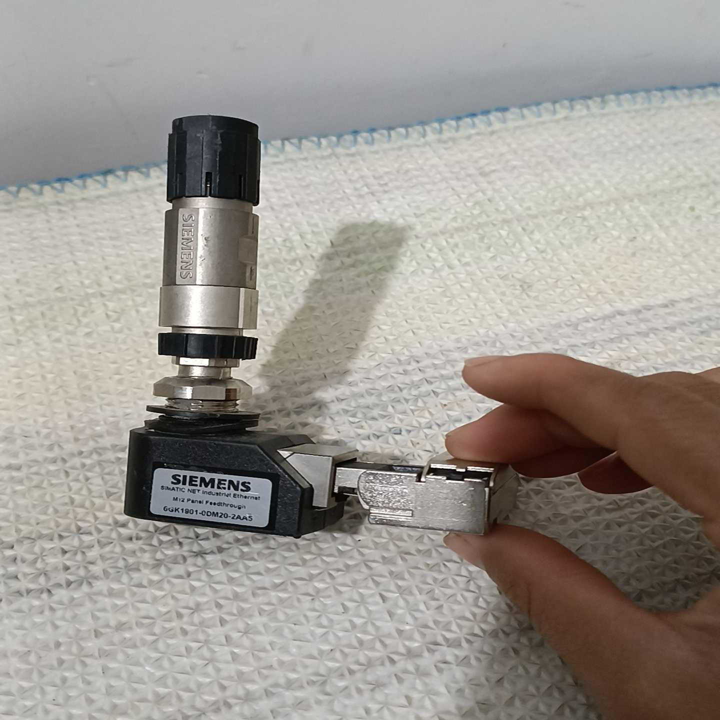 议价F6GK1901-0DM20-2AA5二手拆机现货/维修