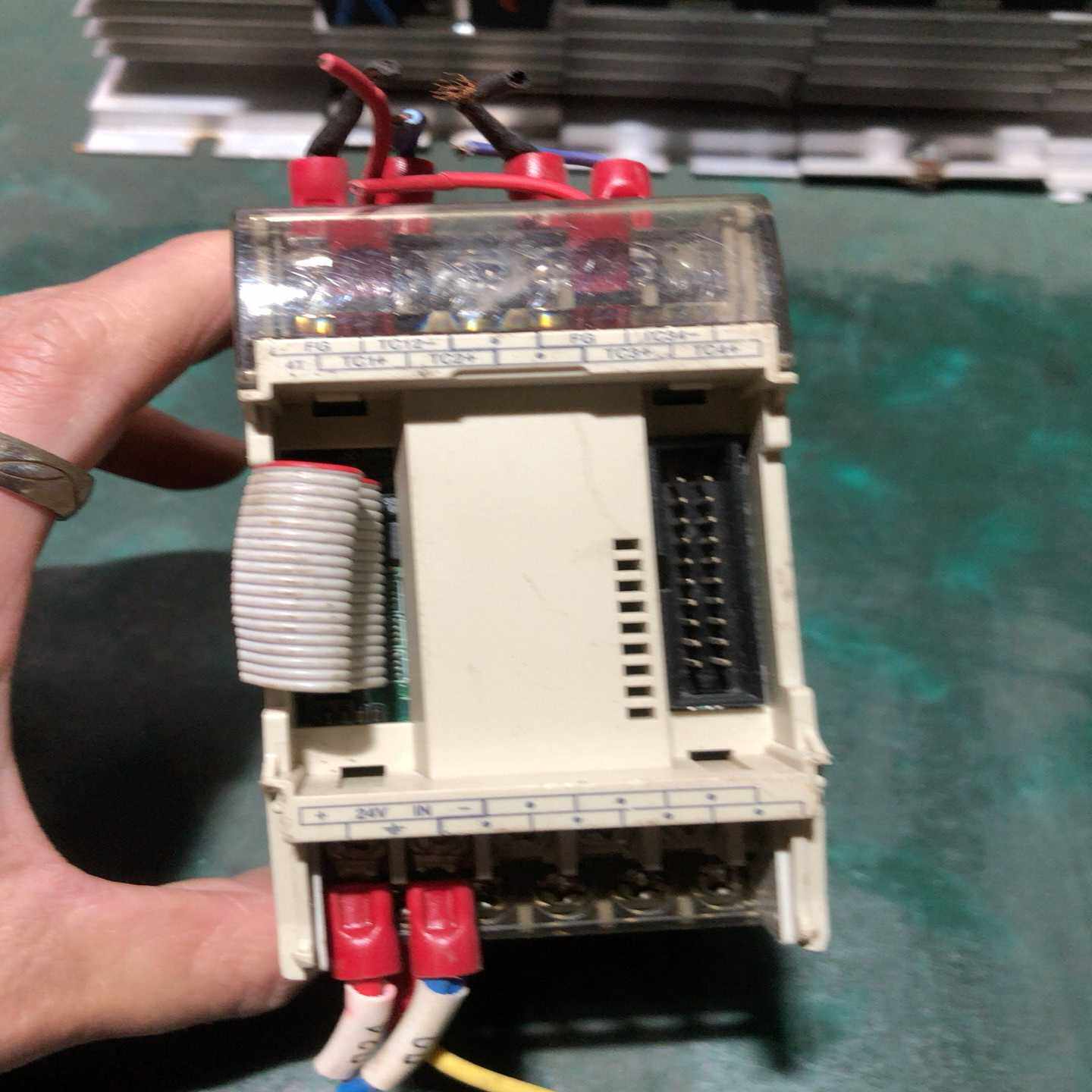 台湾VIGOR丰炜PLC模块VB-4T，，成色如图，