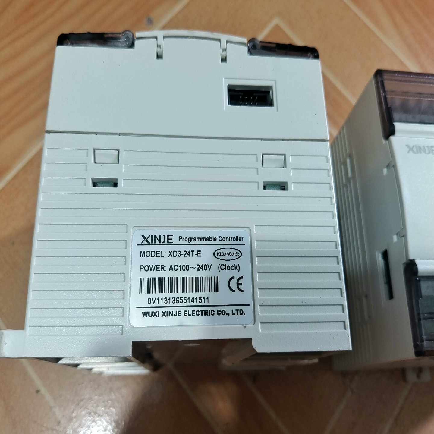 咨询-信捷PLCXD3-24T-E，功能正常，成色为实图