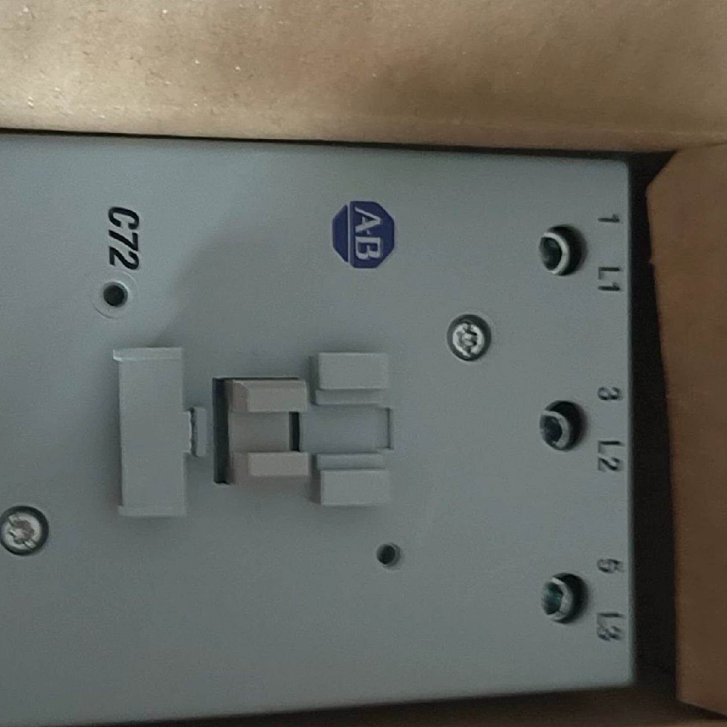 原装正品全新AB接触器 100-C72KF00,1688元包--议价商品