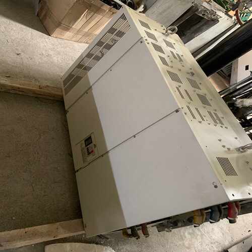 G7变频器CIMR-G7B4185，185KW大功率，三