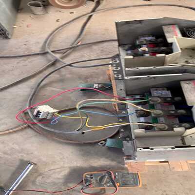 议价V61114施61的110kw拆机一台，成色如适用