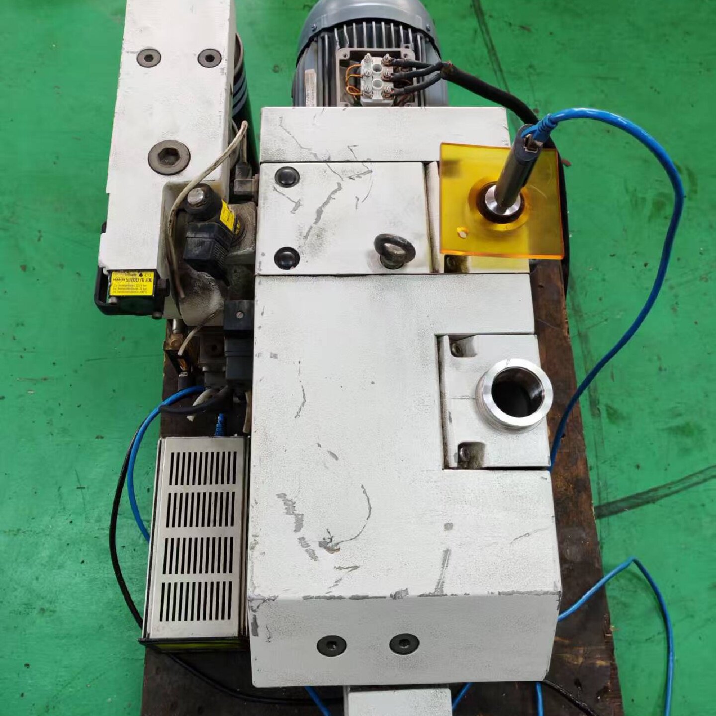 寻X莱宝D65BCS真空泵德国原装进口功能完好真空度65