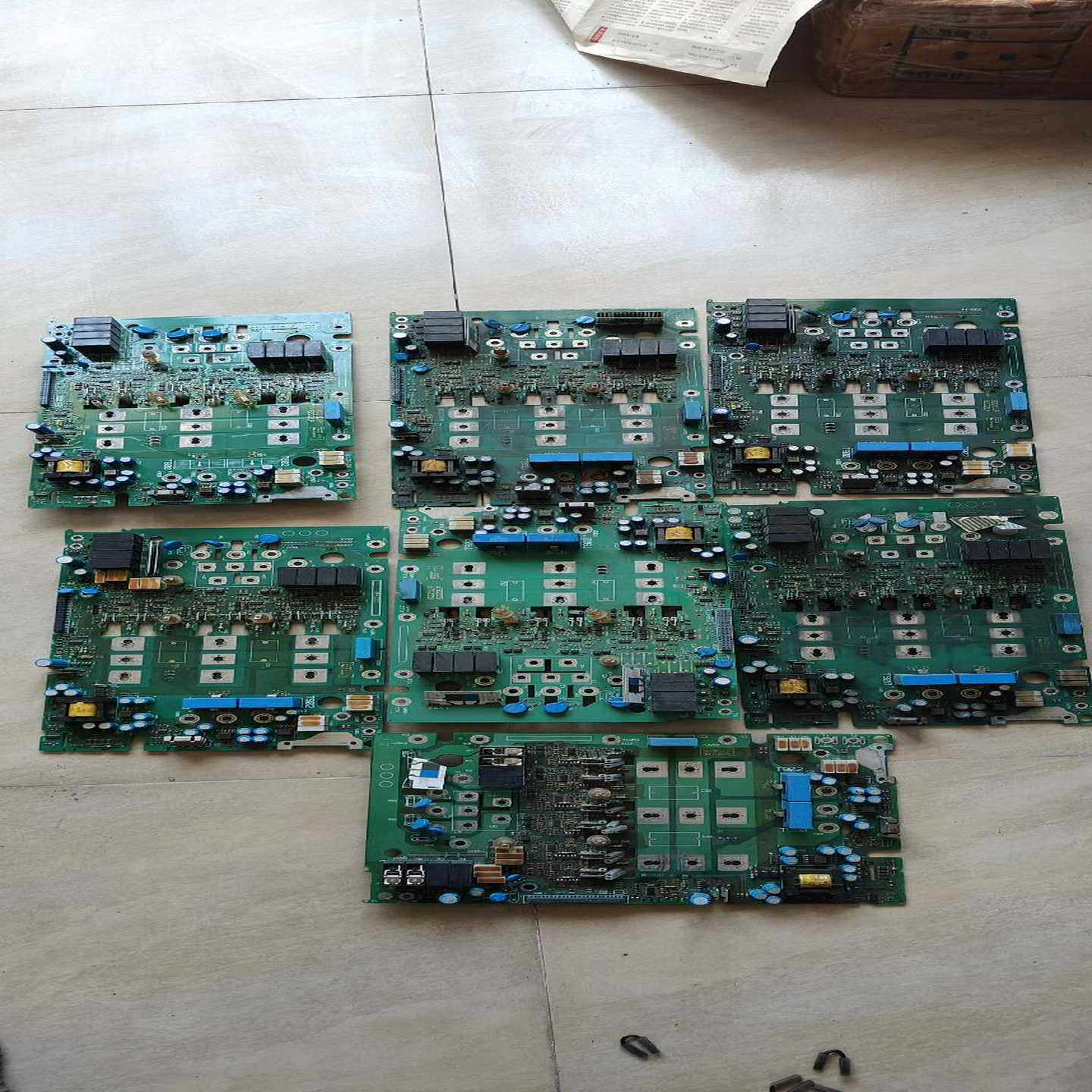 伦次驱动器变频器驱动板电源板，8221Lp8222LP不,3C数码配件,隔离器/耦合器,淘宝优惠券,粉丝福利购,淘宝优惠卷