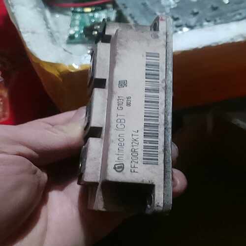 询价ff200r12kt4外观不咋好英飞凌原字功能