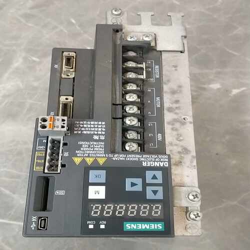 V90驱动器型号：6SL3210-5FE11-5UF0~询价