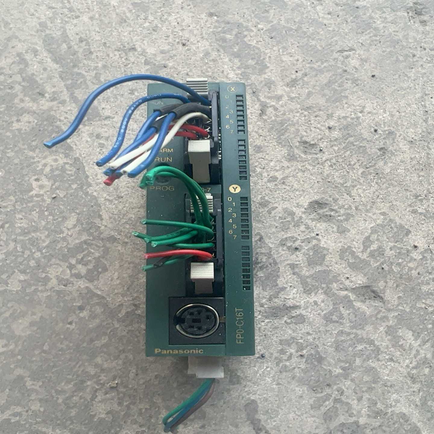 松下PLC模块FP0-C16T-F，二手拆机，成色8-9成新一议价商品