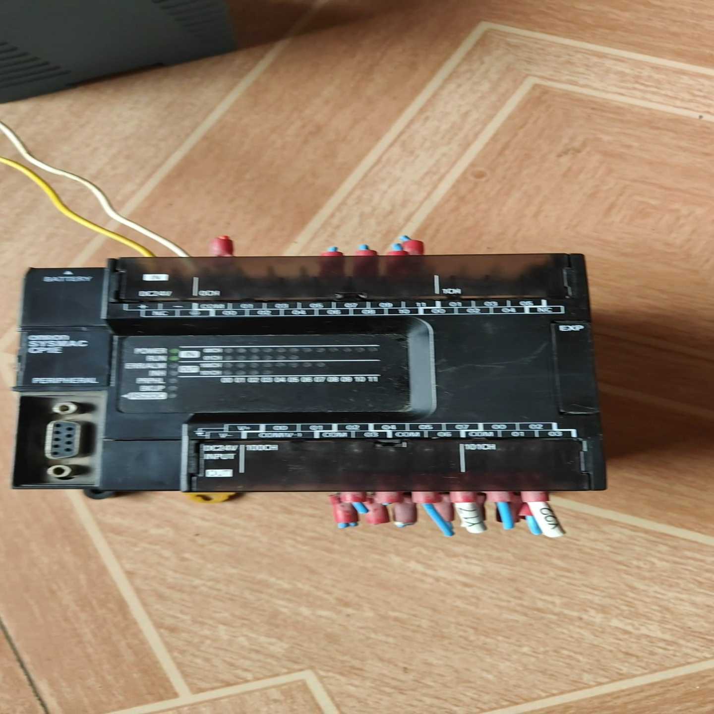 议价拆机欧姆龙PLC控制器CP1E-N30SDT-D,成色如图所